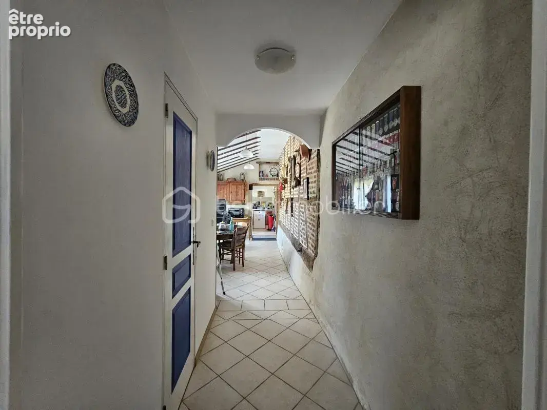 À VENDRE – Maison de 113 m² avec 1,36 hectare de terrain - photo 3
