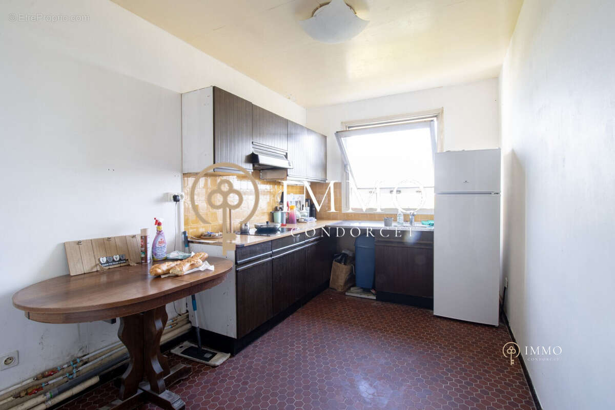 Appartement à L&#039;HAY-LES-ROSES