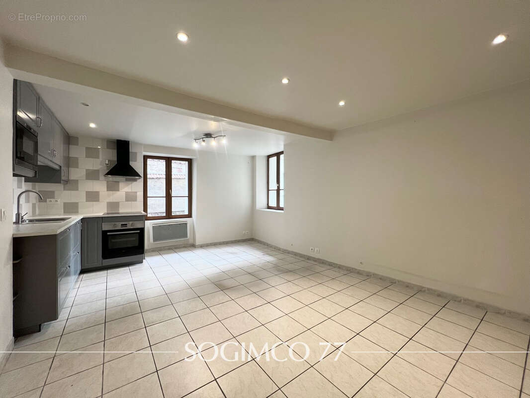 Appartement à LAGNY-SUR-MARNE