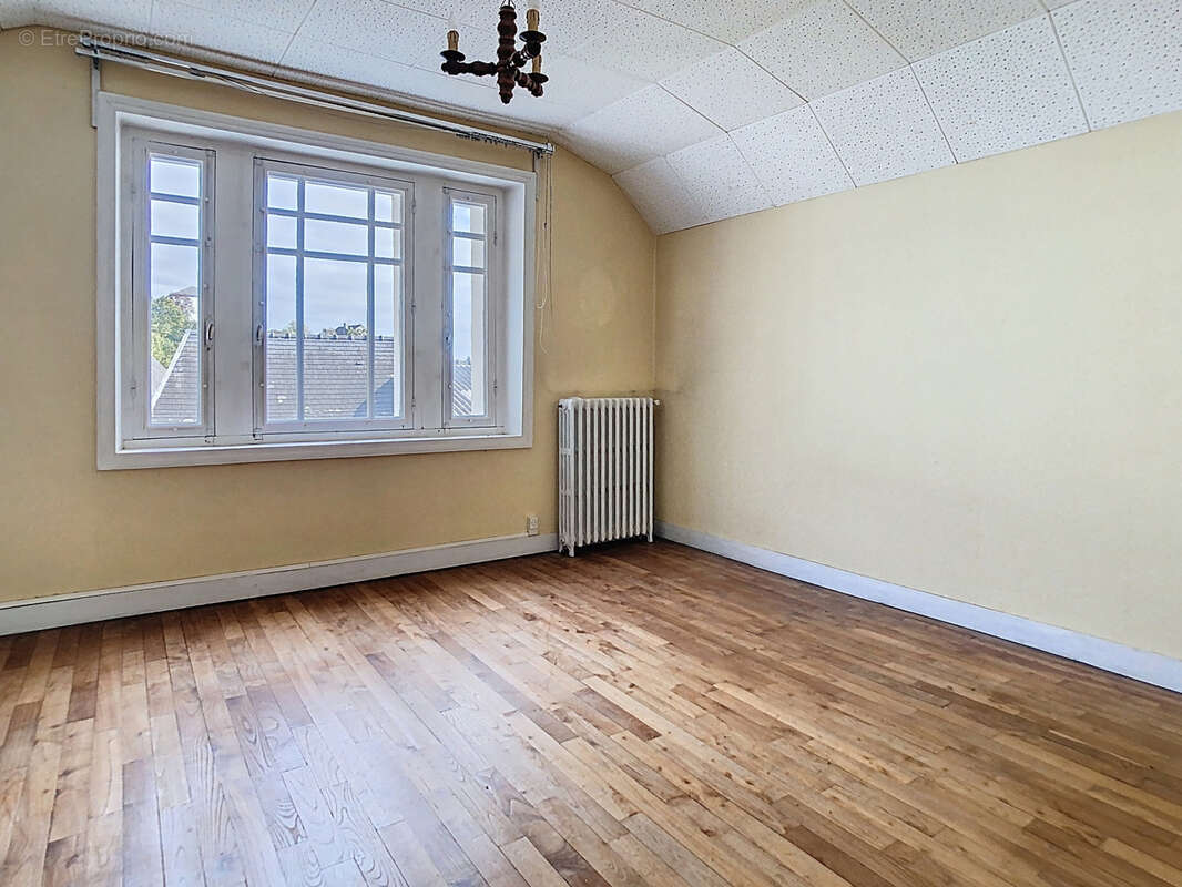 Maison à PONT-HEBERT