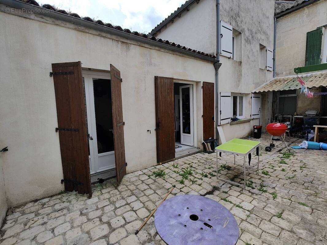 Immeuble de rapport - photo 2