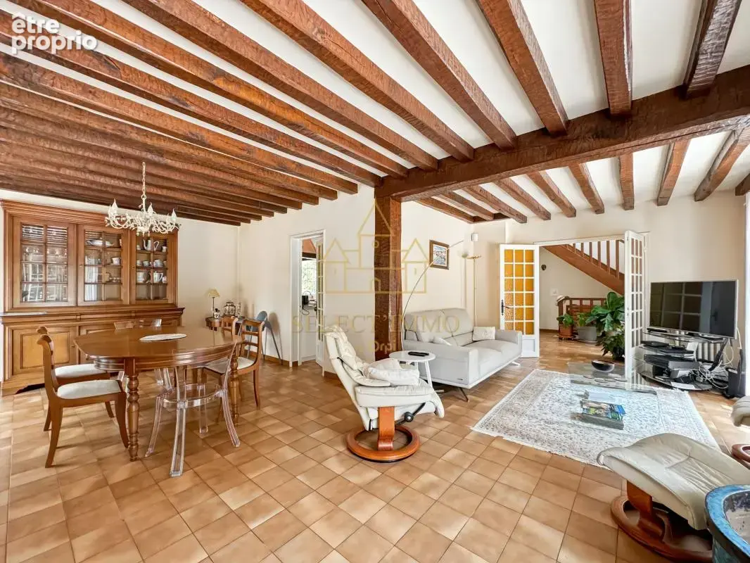 Maison À Vendre avec piscine - proche Évreux - photo 5