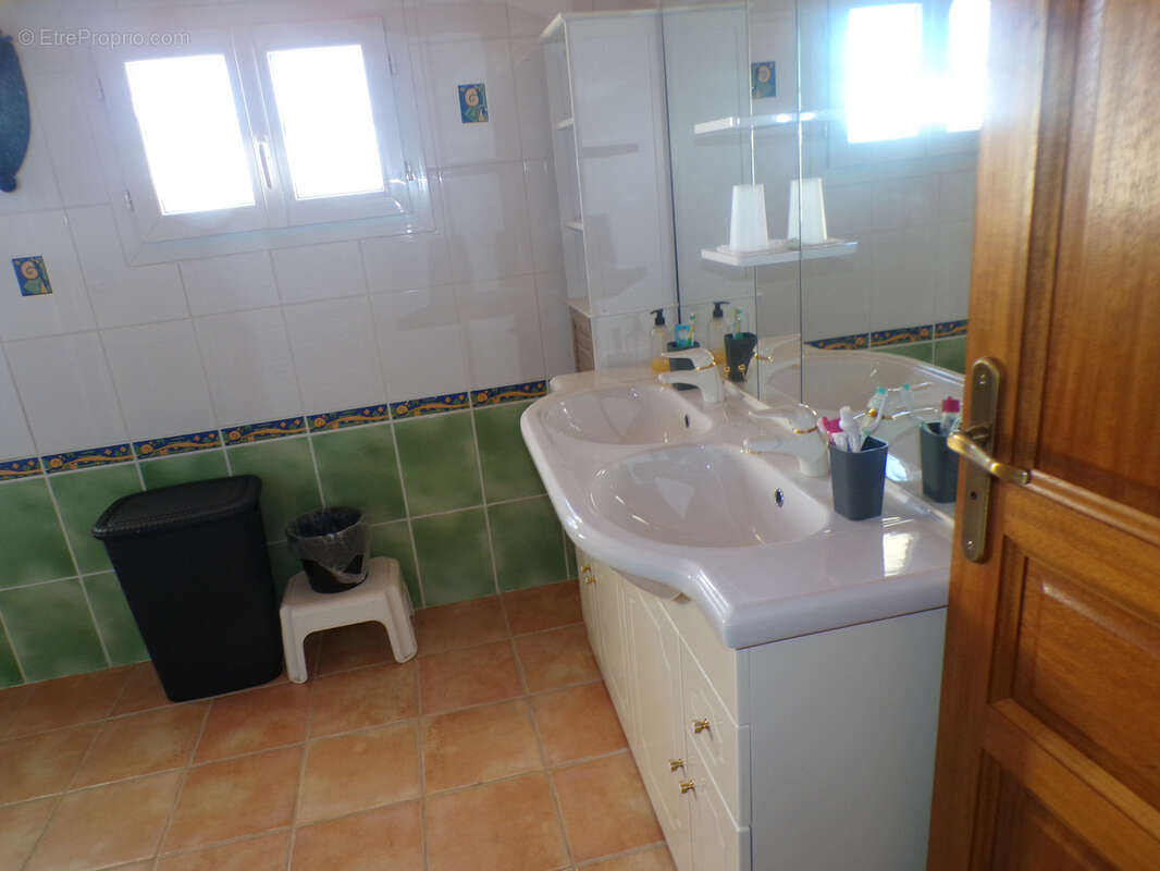 MAISON DE VILLAGE - 5 chambres de 167 m2 au coeur de Saint-Jeure-d'Andaure- Vue dégagée - photo 62
