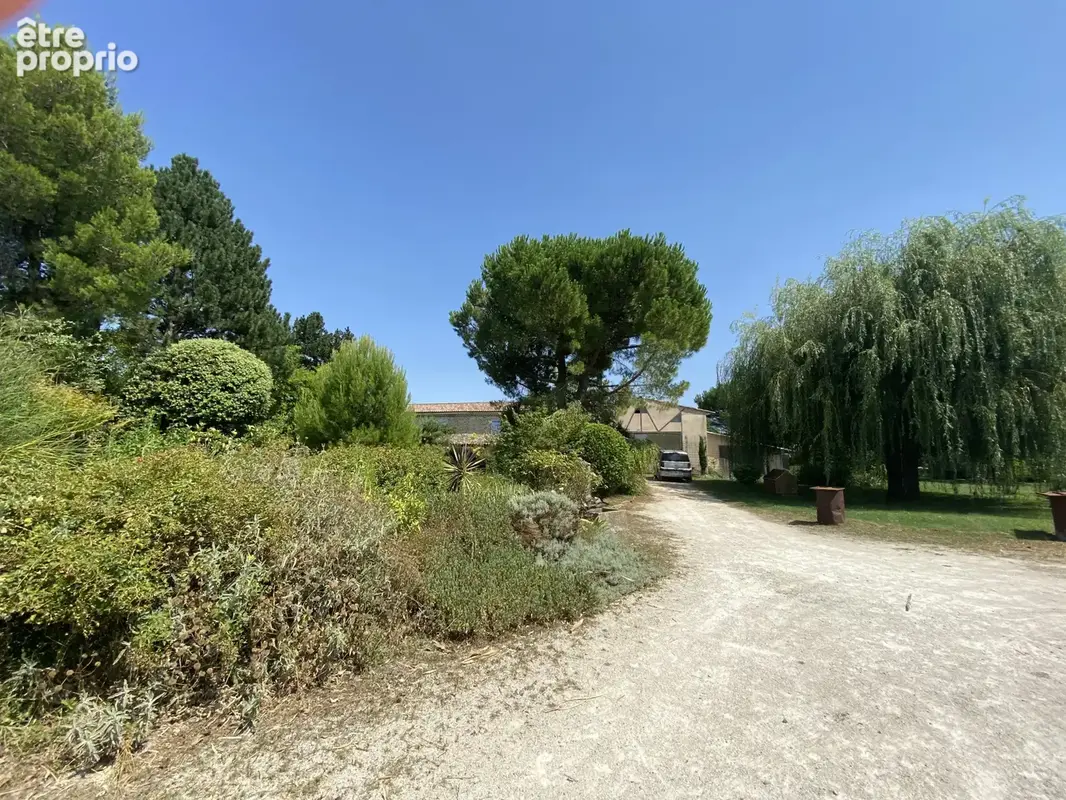 Portes de la drome provencale, loriol. ferme sur parc de  3 582 m2 et 284 m2 habitables - photo 26