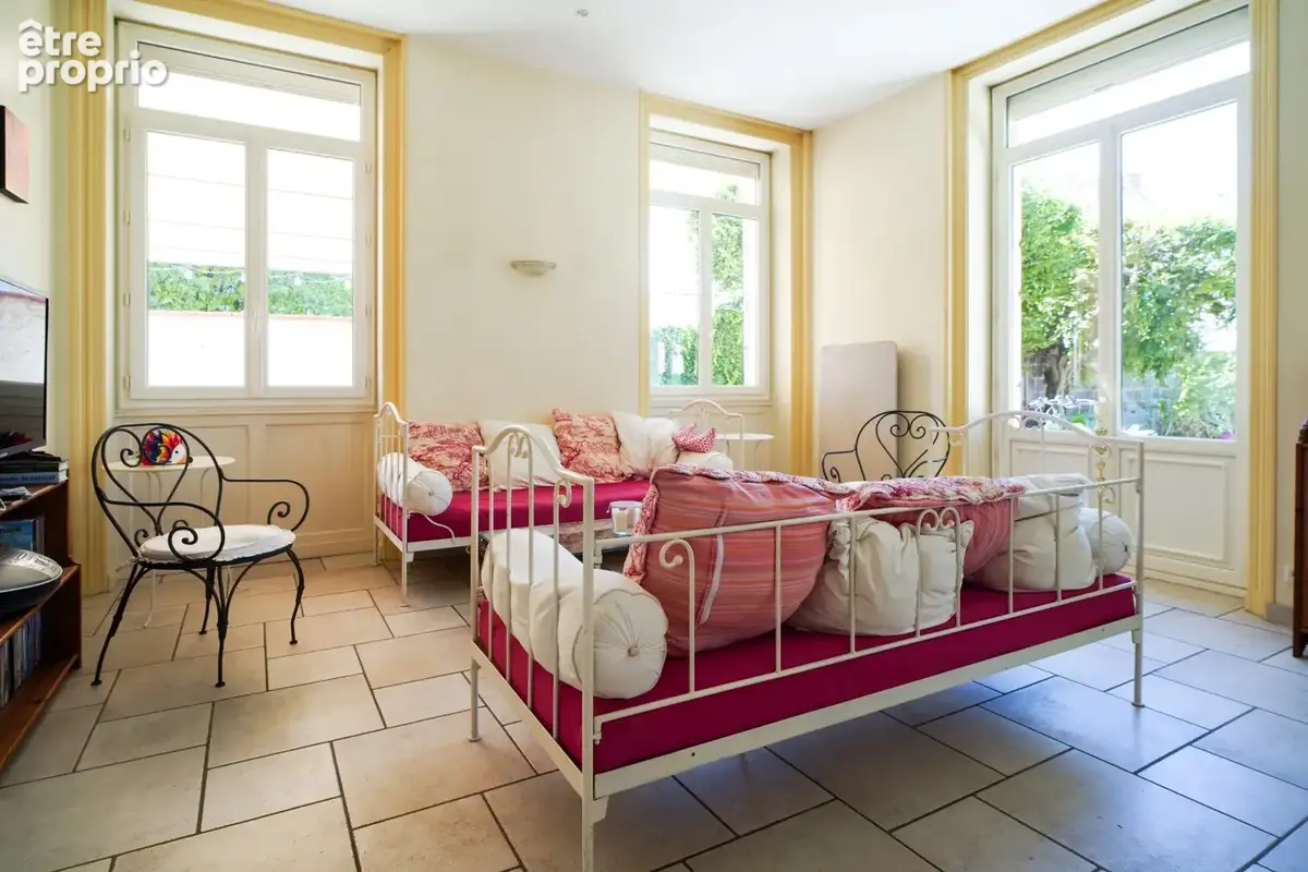 Maison à vendre 10 pièces MACON (71) - photo 14
