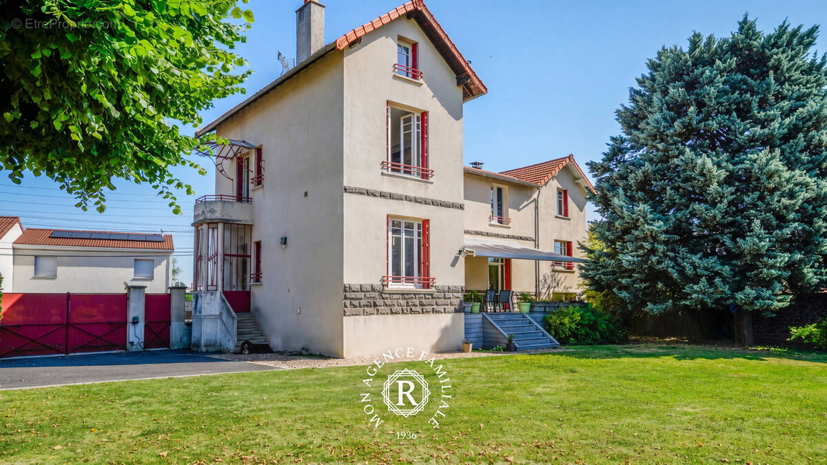 Maison à RIOM