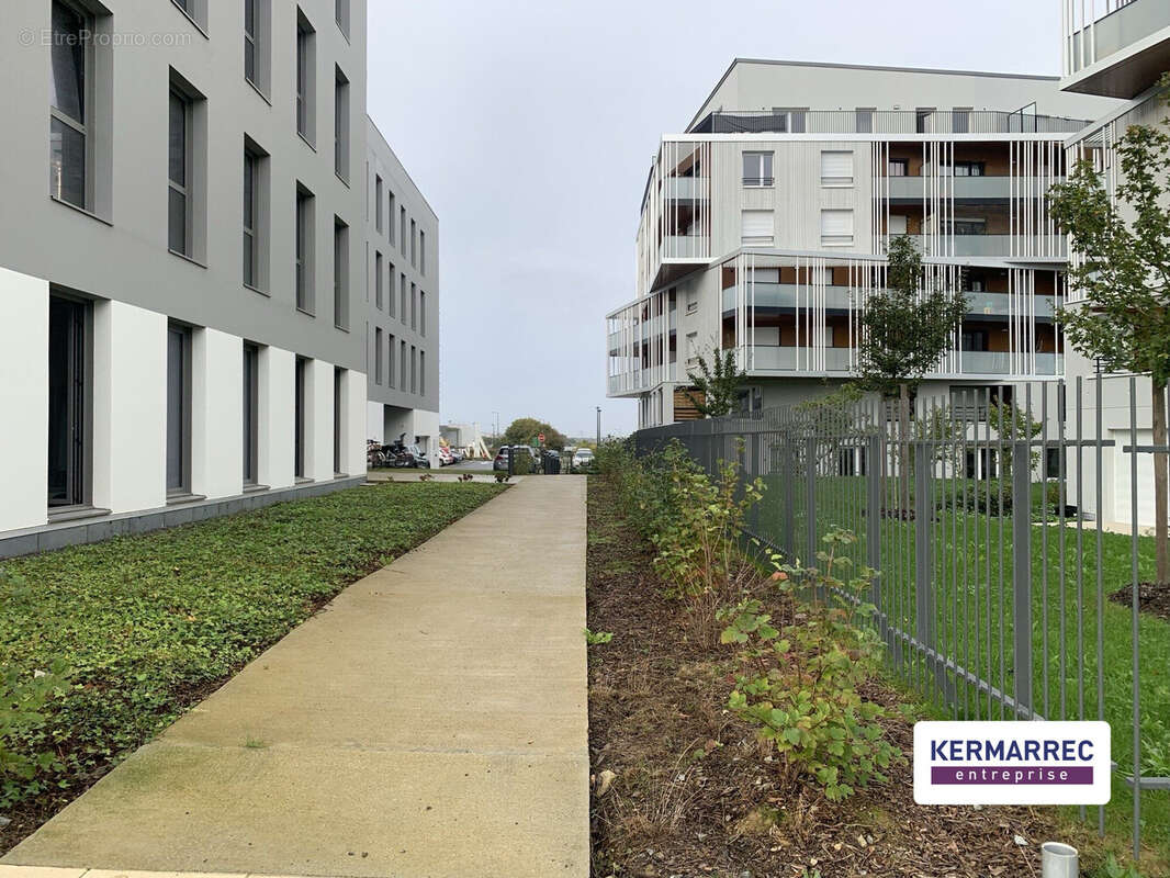 Commerce à CESSON-SEVIGNE