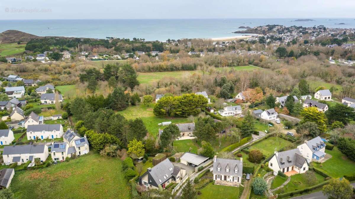 Maison à SAINT-BRIAC-SUR-MER