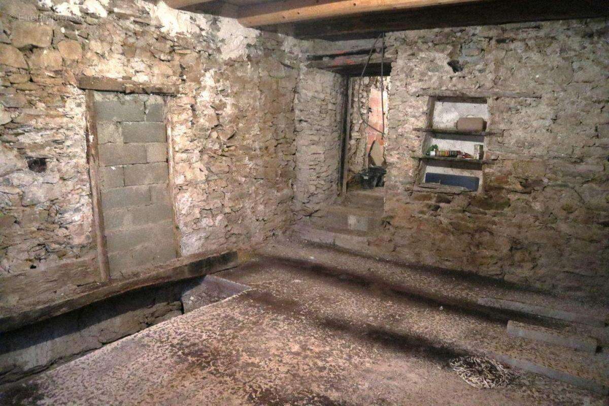 Maison à FERRALS-LES-MONTAGNES