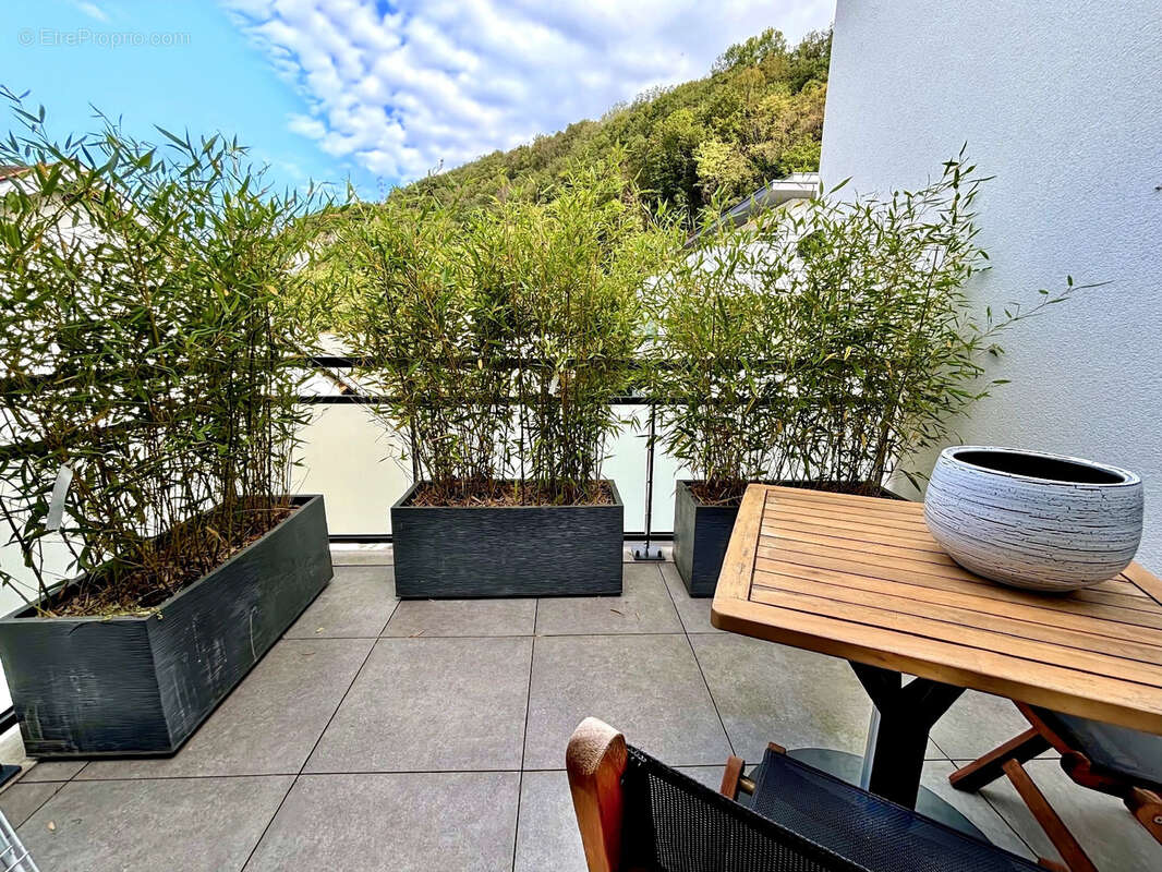 Appartement à VOGLANS