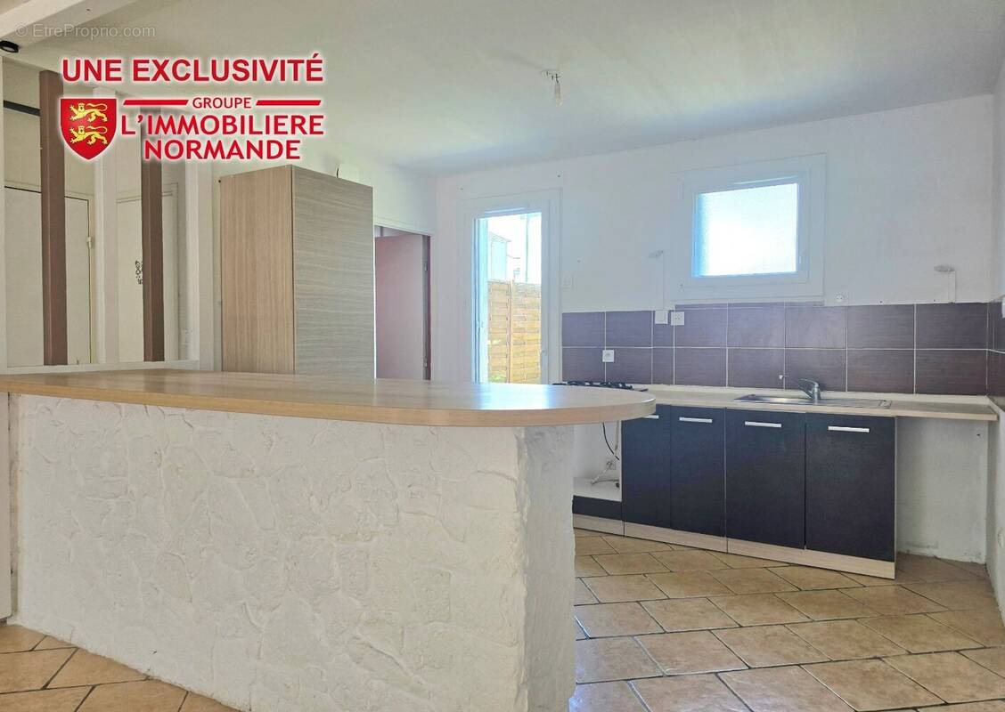 Maison à VAL-DE-REUIL