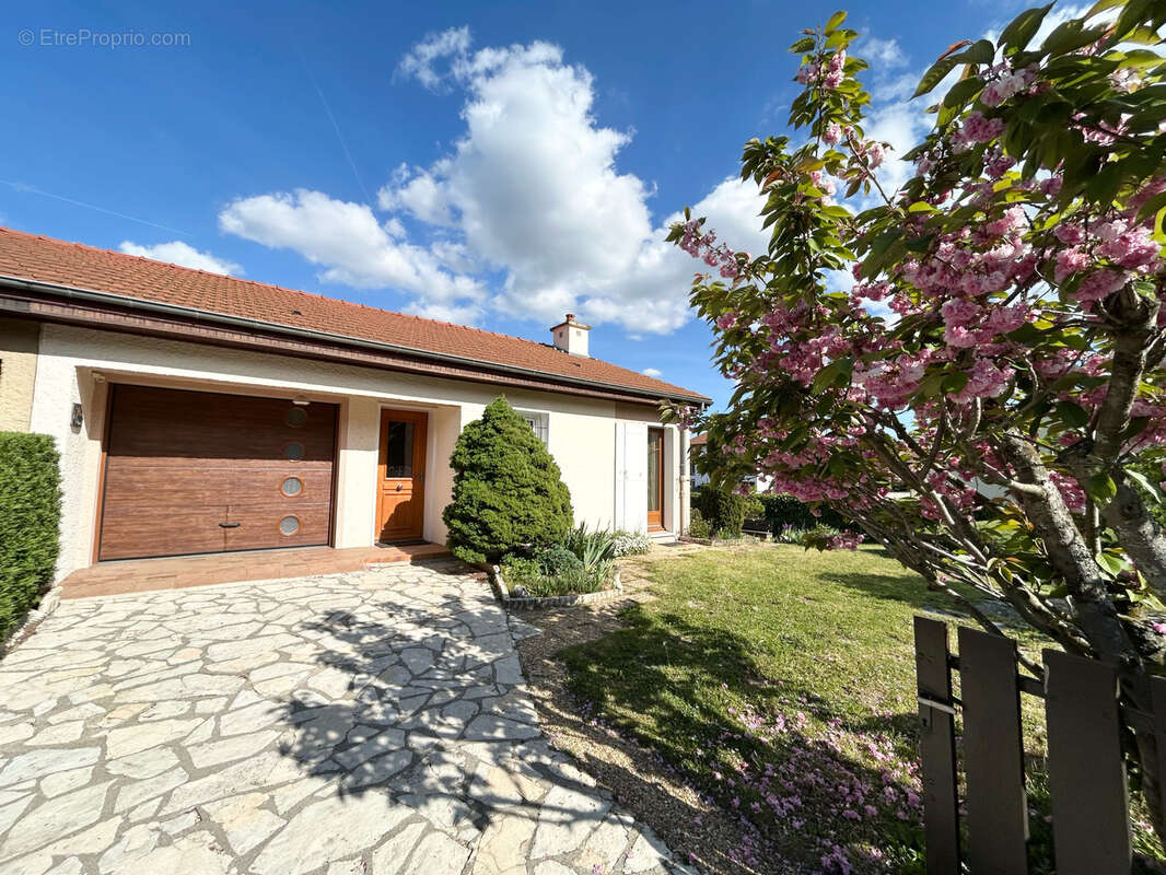Maison à CLERMONT-FERRAND