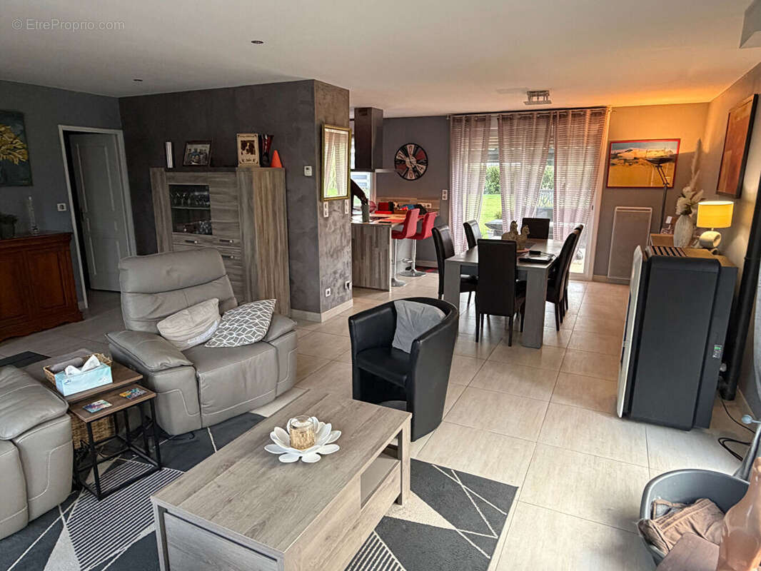 Maison à BERVILLE-SUR-SEINE