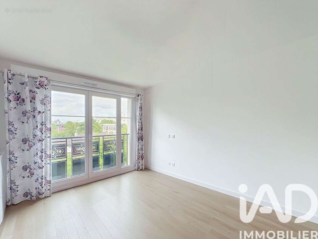 Photo 6 - Appartement à LE PLESSIS-ROBINSON