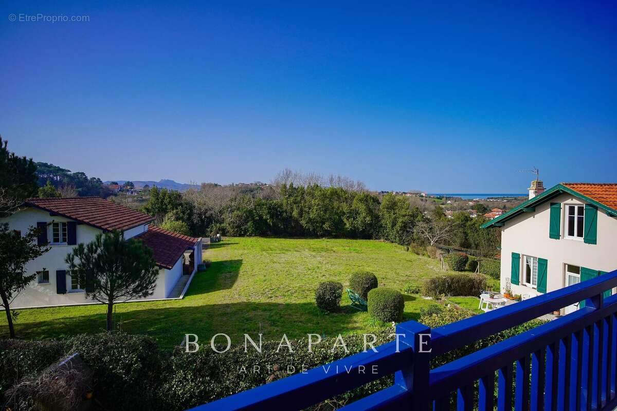 Appartement de 134m² / 3 chambres - vue mer, rhune et trois couronnes - photo 2