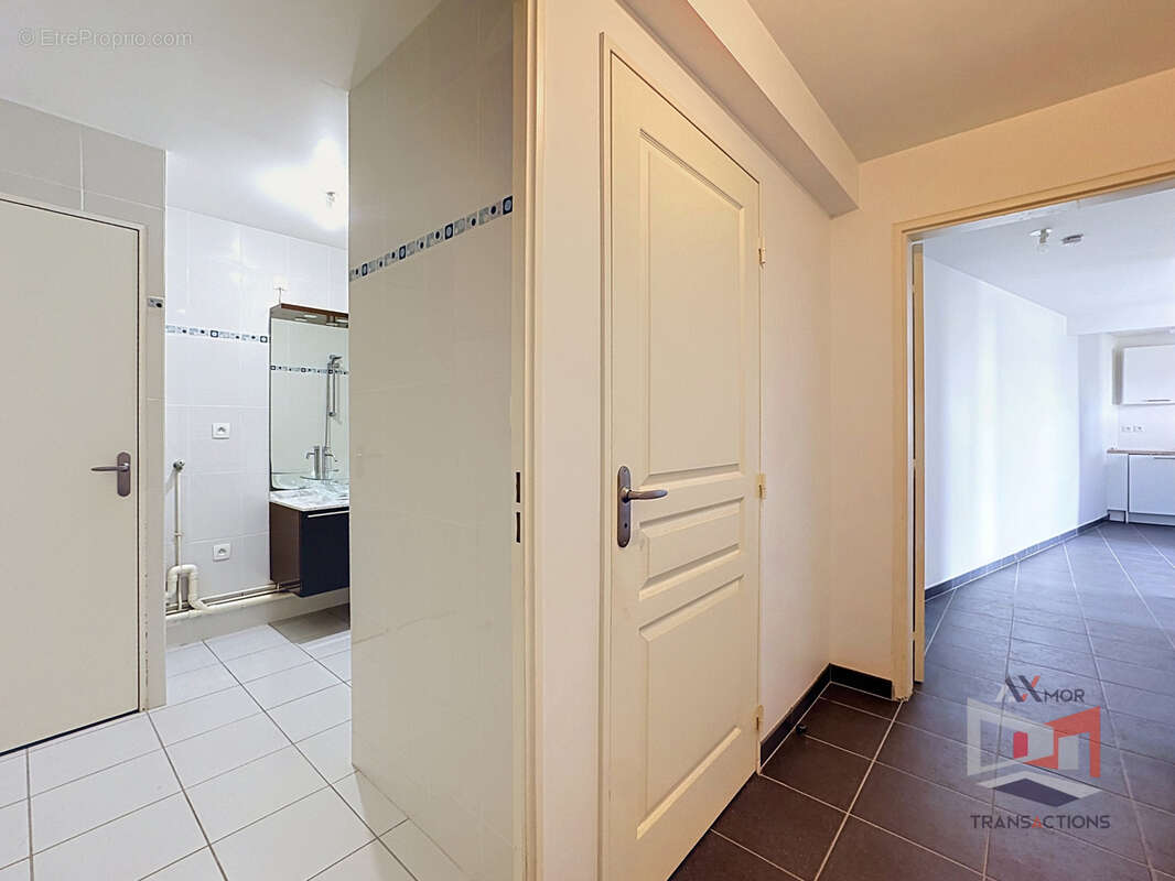PERROS-GUIREC Centre-ville :  Appartement type 2 rdc état neuf - photo 6