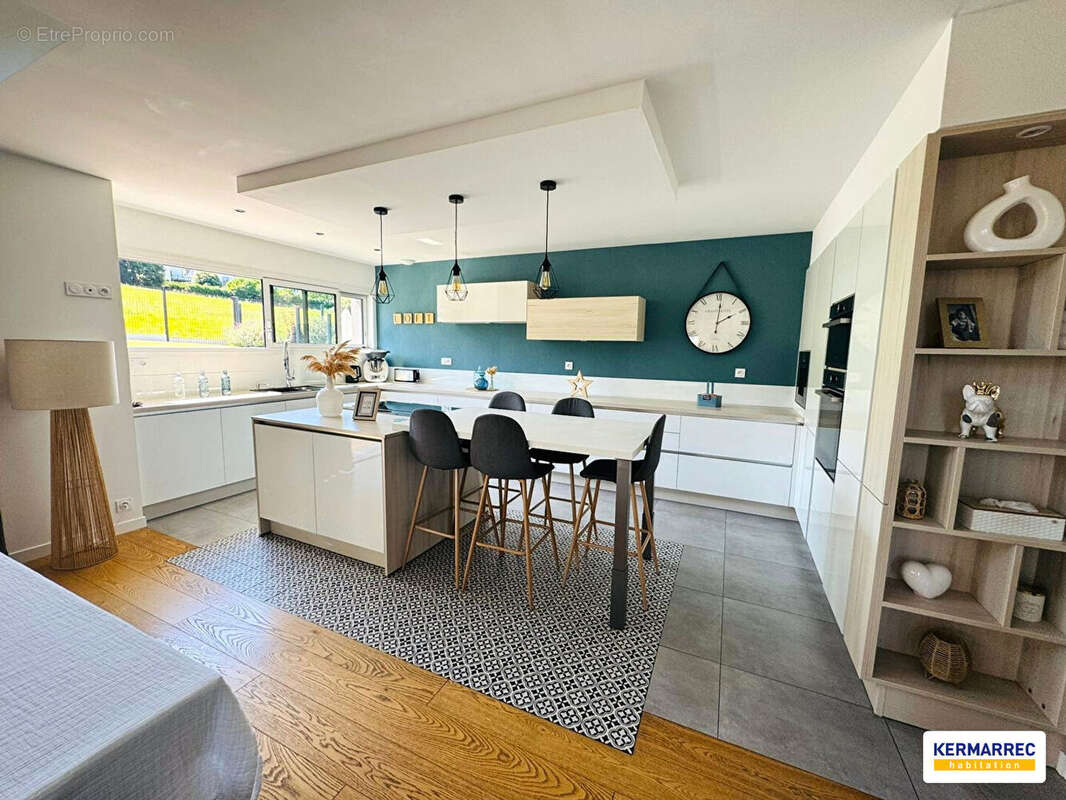 A VENDRE Maison 7 pièces à VITRÉ 199 m² - 624 000  HAI - photo 8
