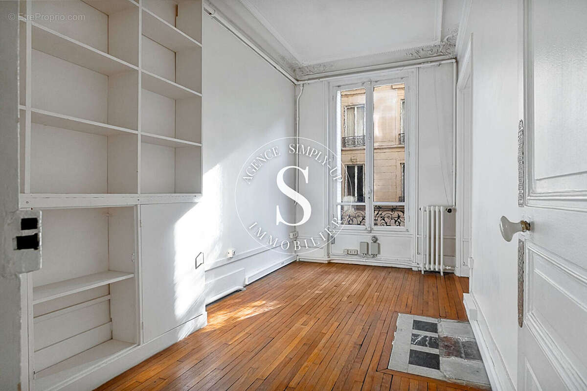 Appartement à PARIS-6E