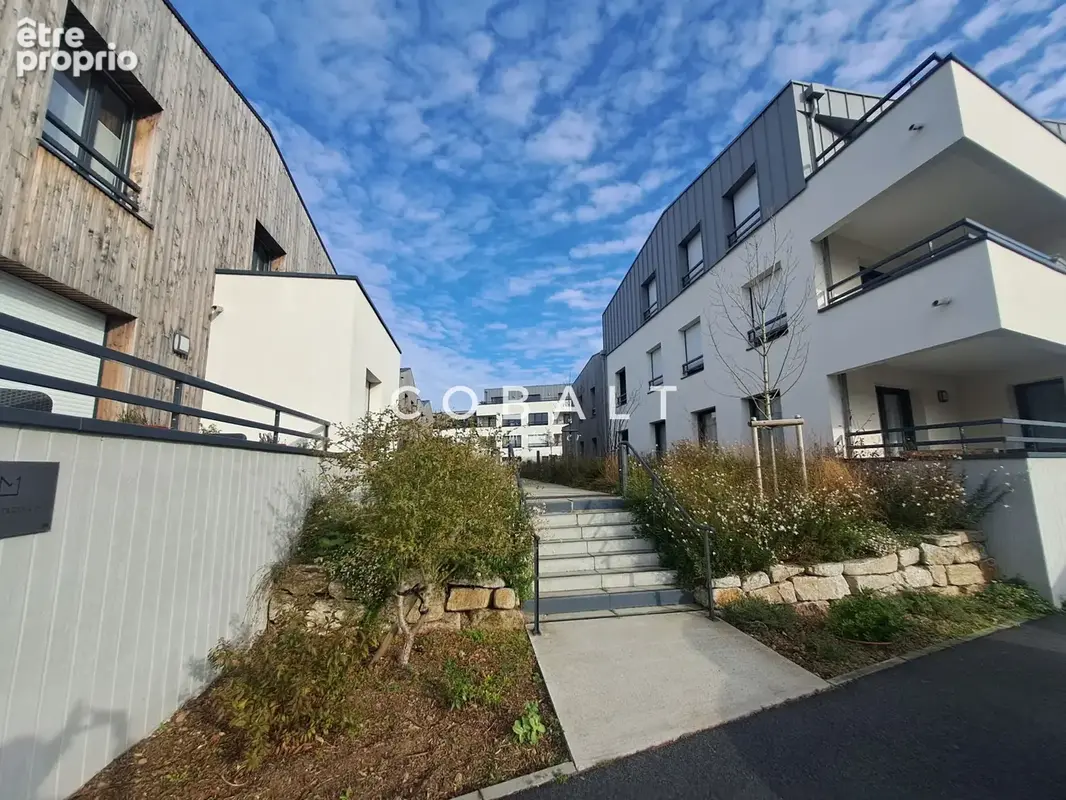 Appartement T1 - 2023 - 35.80 m2 - Terrasse - Parking + Cave + Local à vélos - photo 8