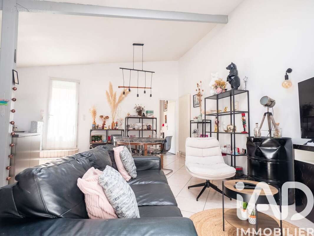 Photo 2 - Maison à LA MONTAGNE