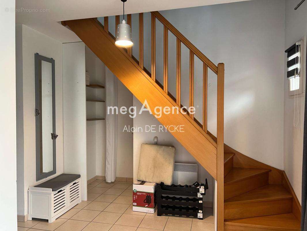 Maison à VARENNES-SUR-SEINE