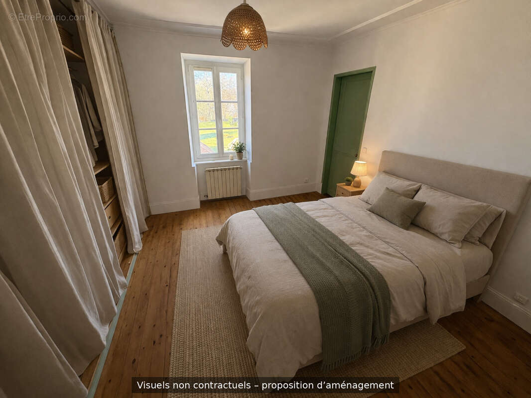 Maison à SAINT-SAUVEUR-SUR-ECOLE