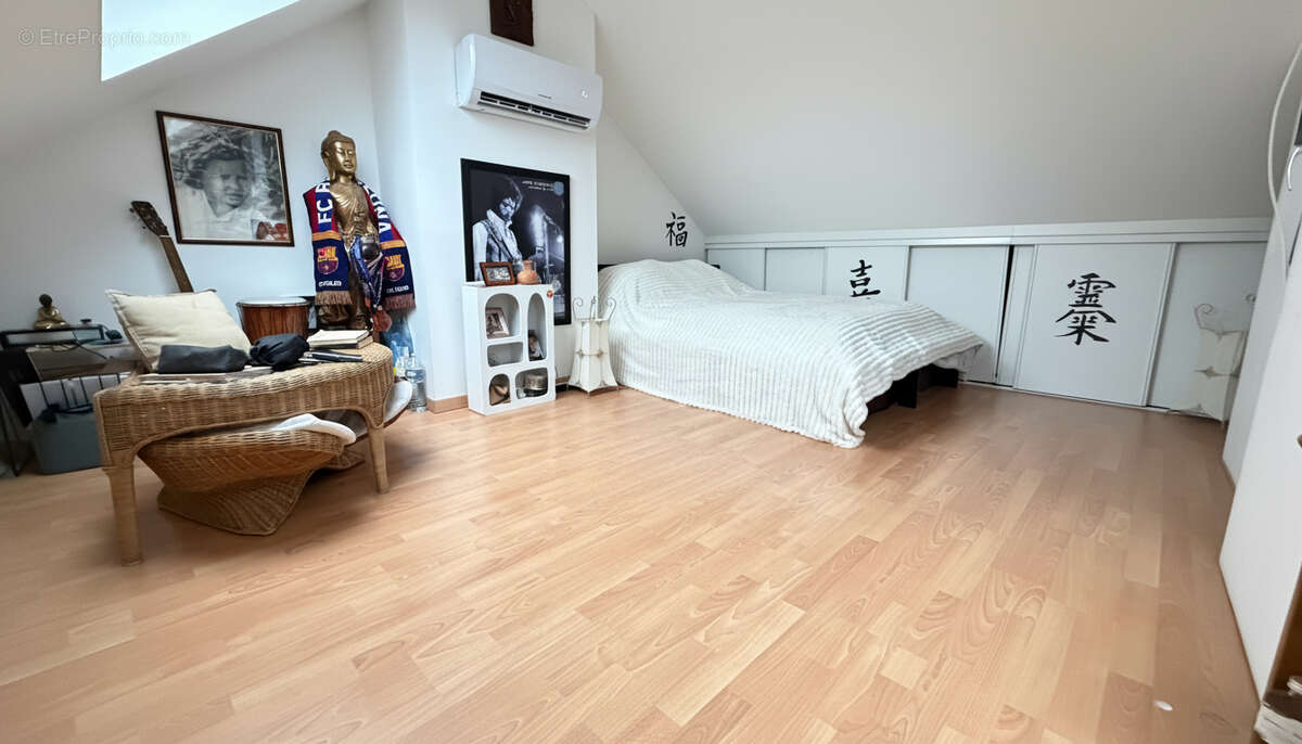 Maison à MONTMORENCY