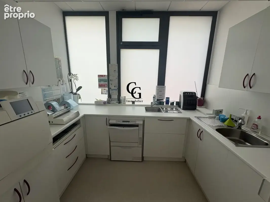 Commerce 129 m² à Vertou  - photo 6