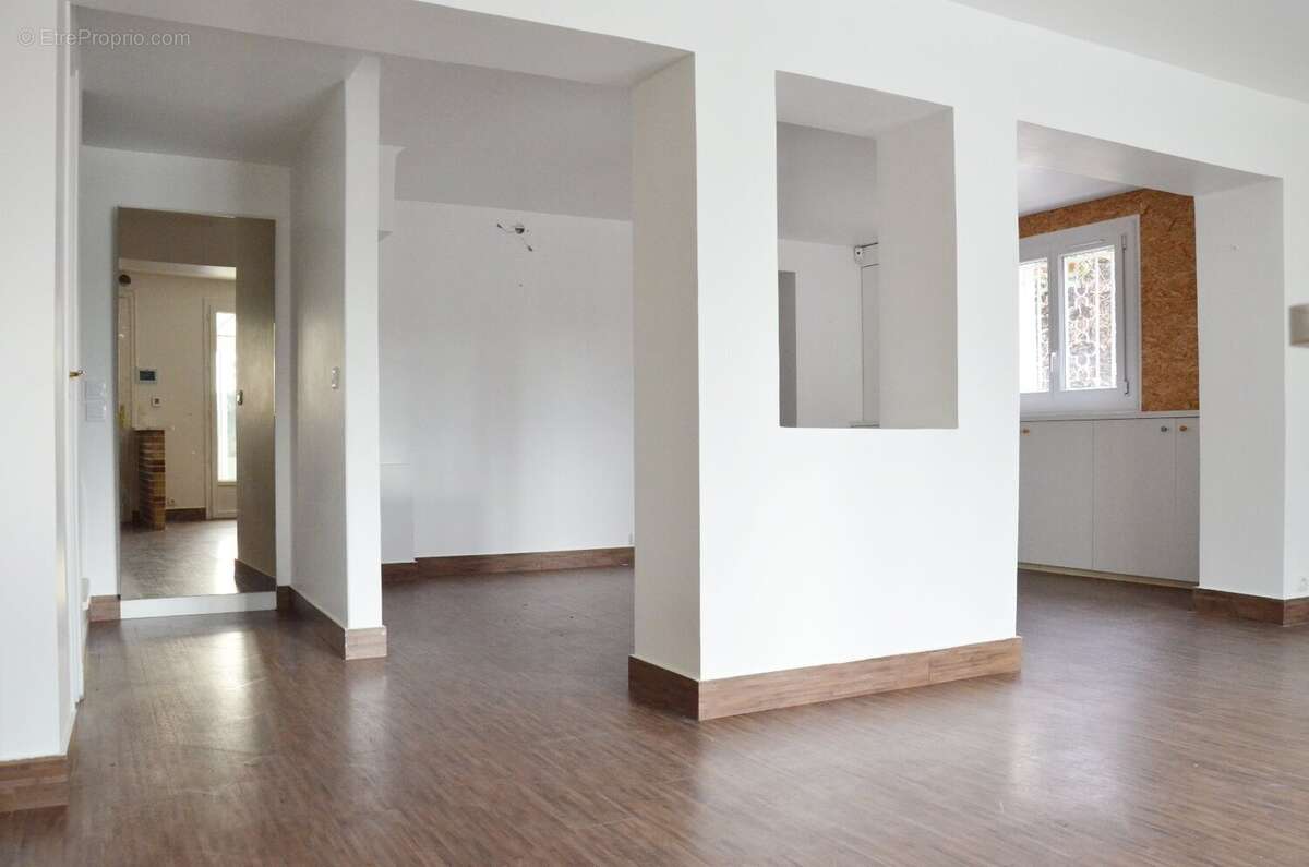 Maison à JOUARS-PONTCHARTRAIN