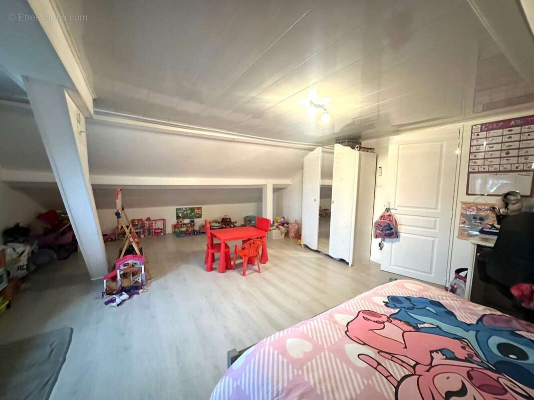 Maison à ESQUEHERIES