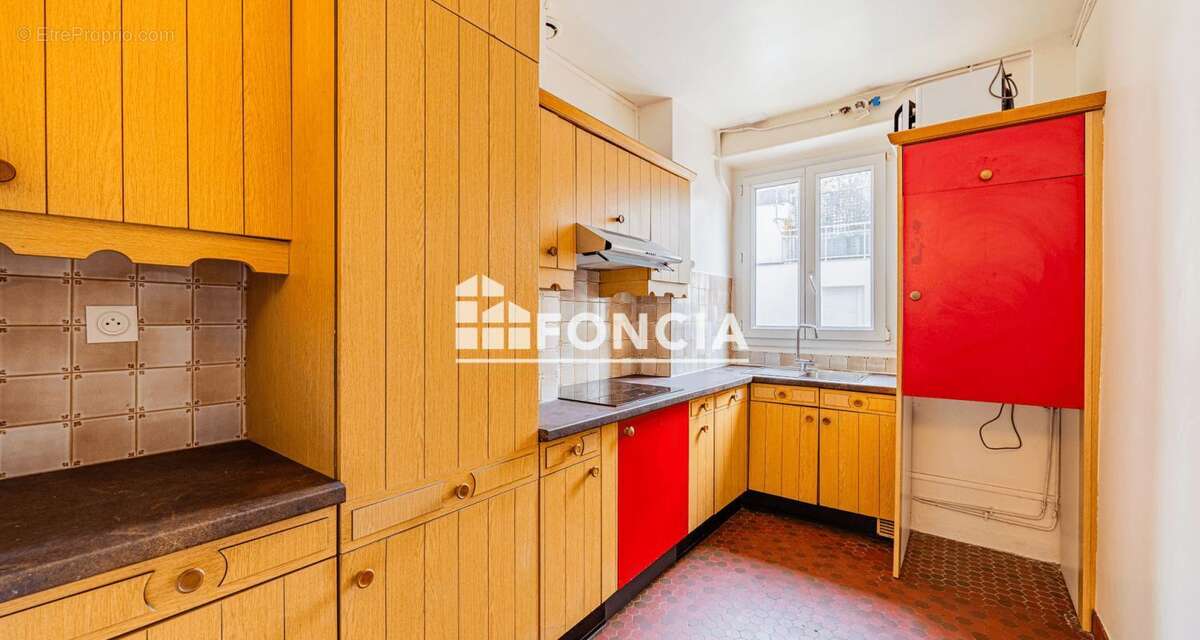 Appartement à PARIS-15E