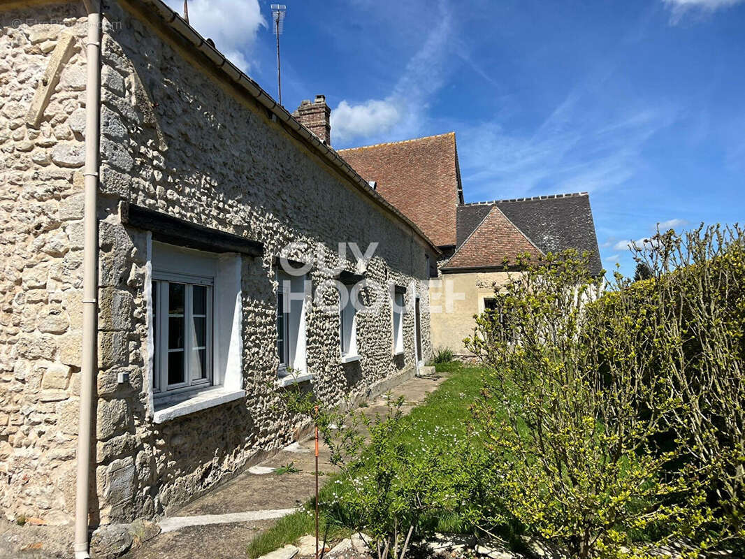 Maison à PACY-SUR-EURE
