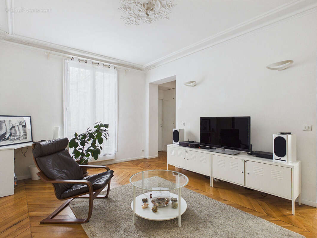 Appartement à PARIS-9E