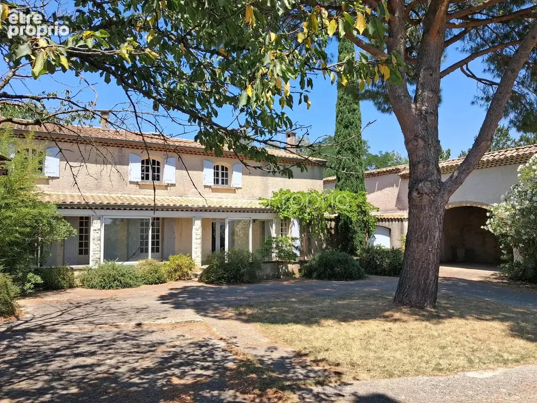 Maison à MONTBOUCHER-SUR-JABRON