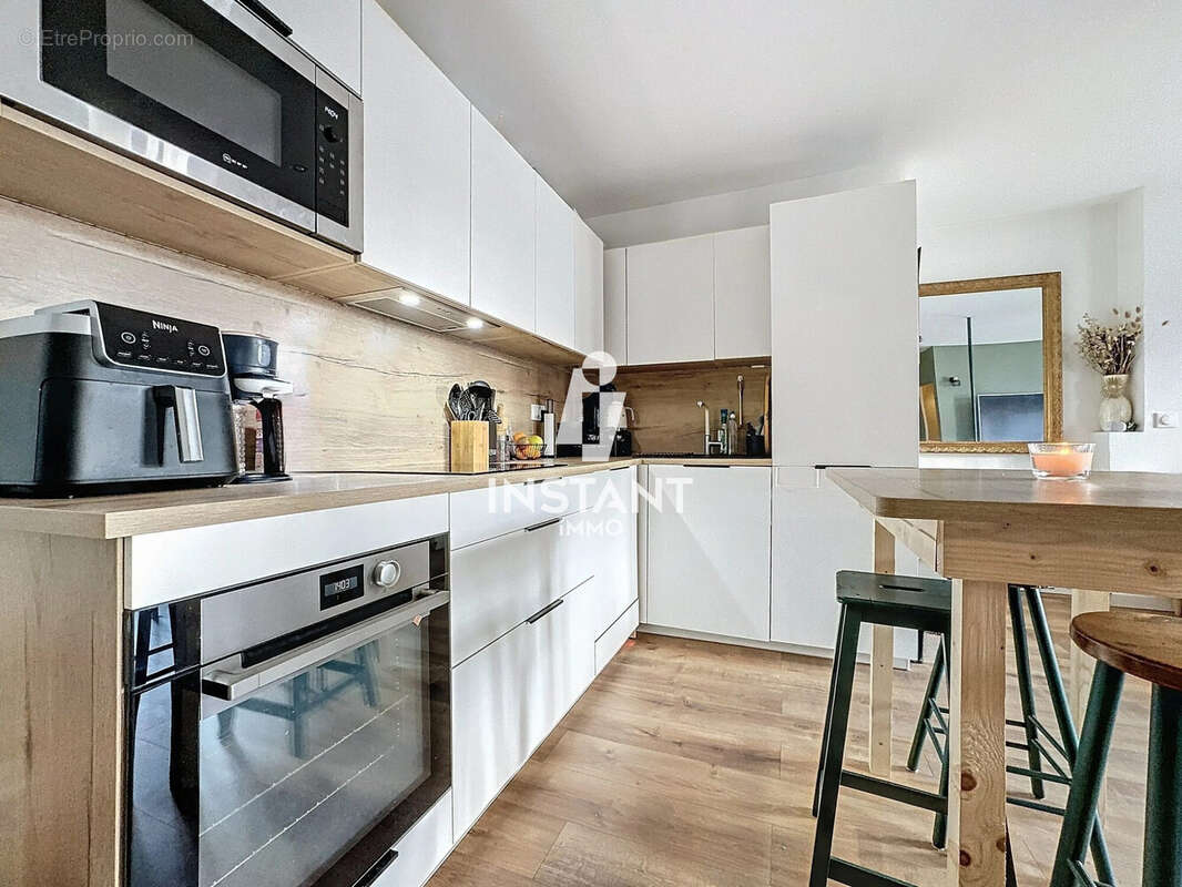 Appartement à LESIGNY