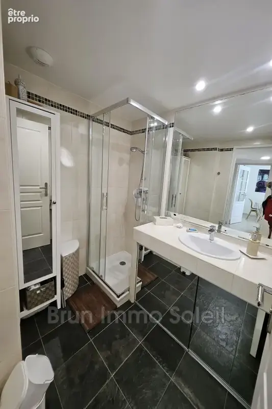 Appartement 2 pièces 45 m² à vendre à Villeneuve-Loubet (06270) - photo 6