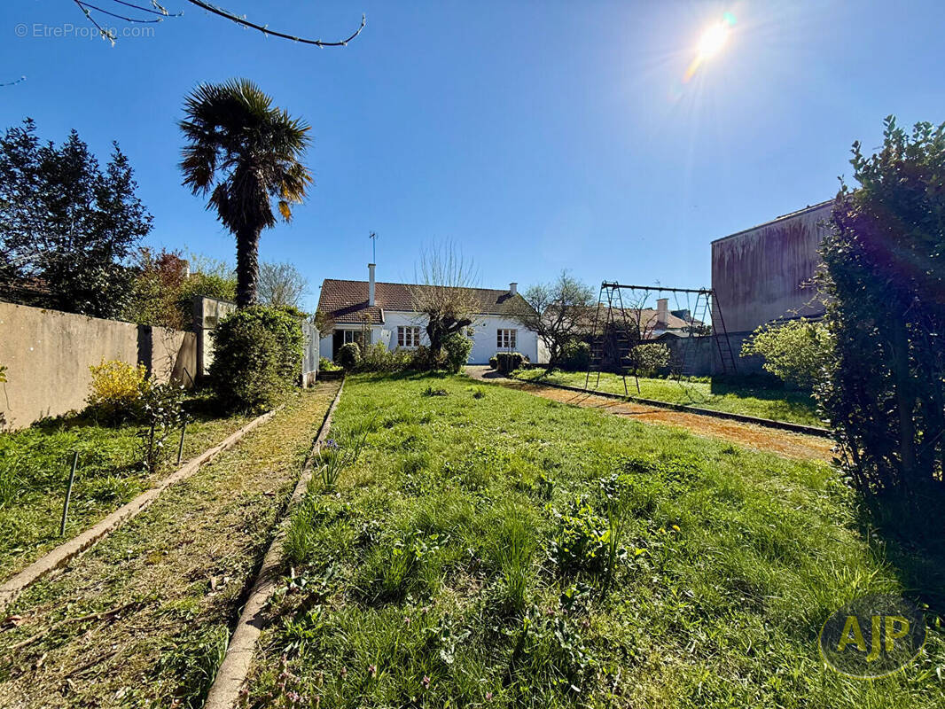 Maison à SAINTE-PAZANNE