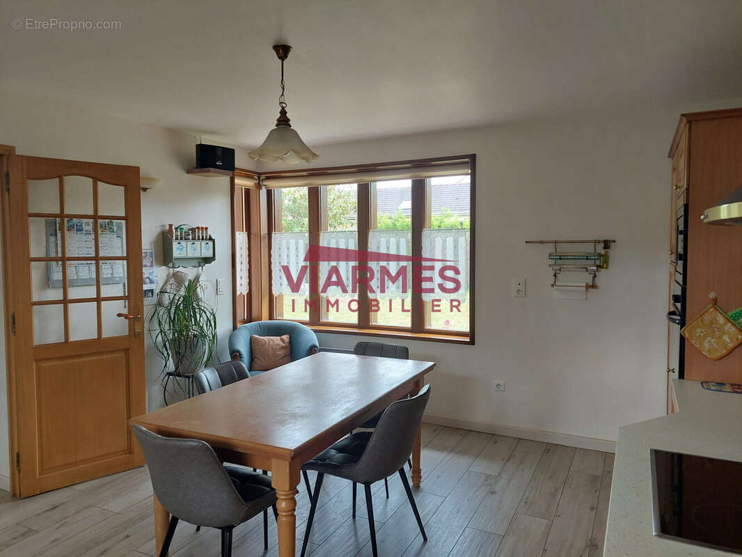 Maison à VIARMES