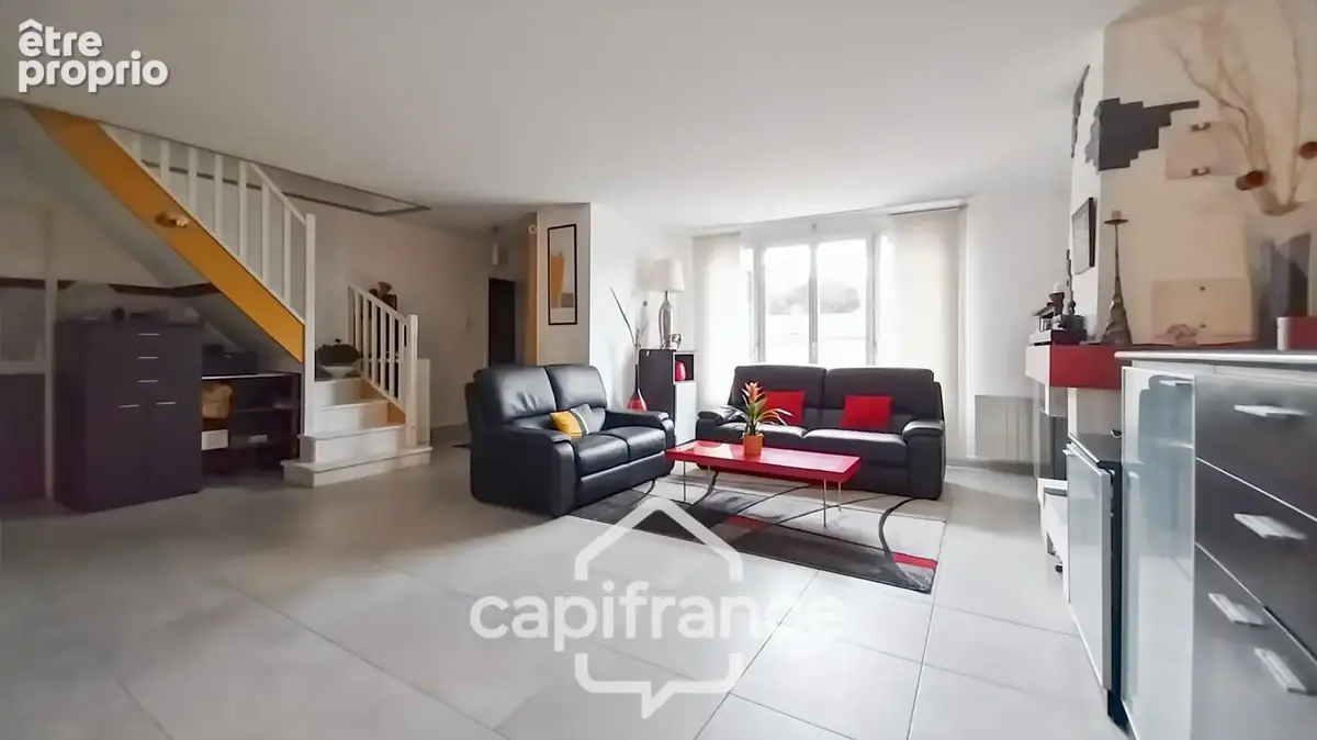 Le Plessis-Trévise-Maison 240 m2 au sol-Parcelle720m2-7 pièces-6 chambres-Luminosité-jardin-terrasse-garage-buanderie - photo 7