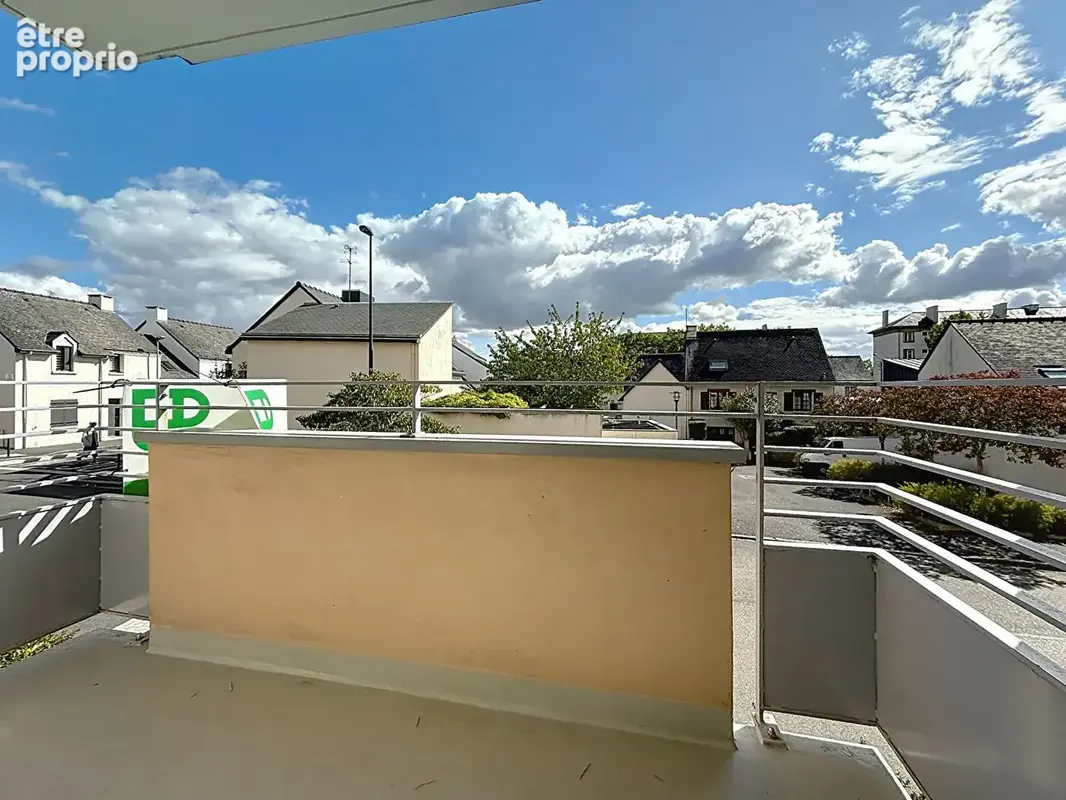 3 pièces - récent - à vendre - Lorient/Saint-Brieuc - balcon - garage - parking - photo 2