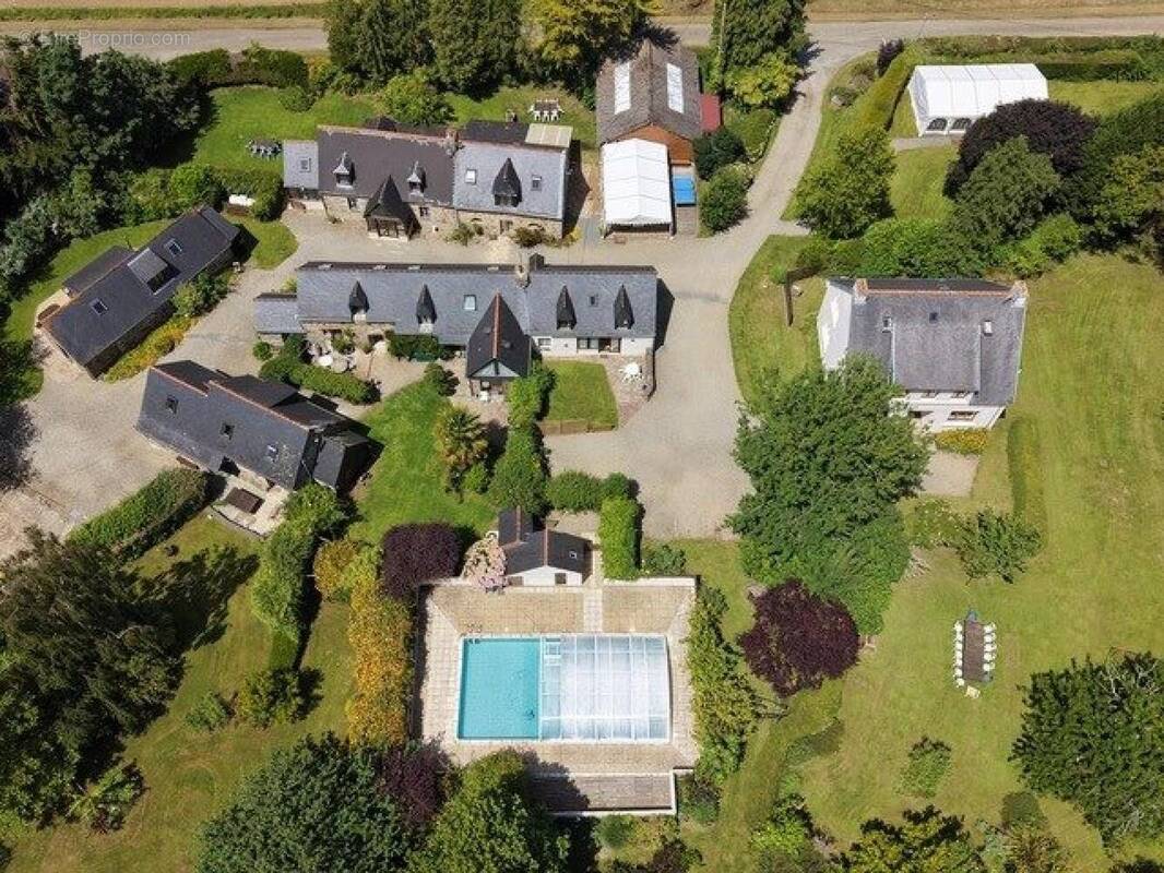 Photo 1 - Maison à PLESTIN-LES-GREVES
