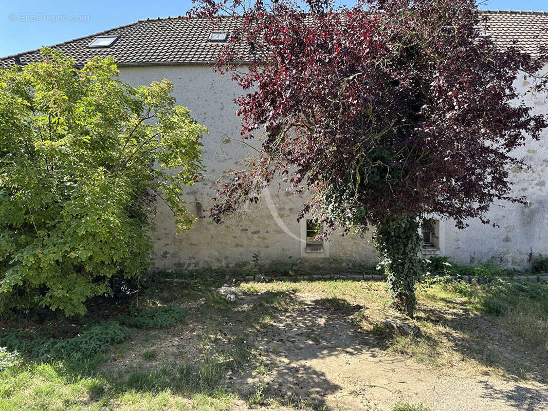 Appartement à COURDIMANCHE