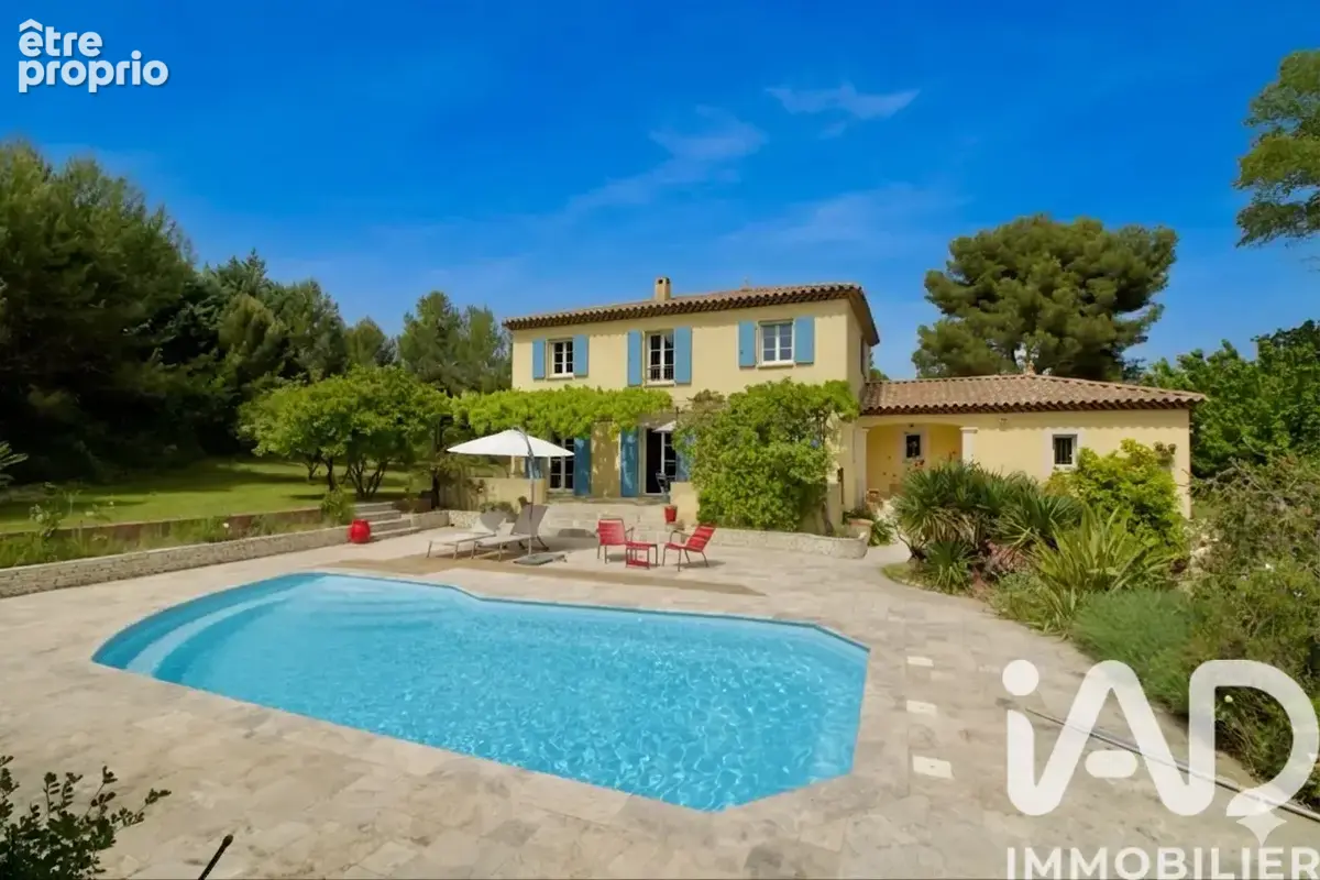 Photo 1 - Maison à VELAUX