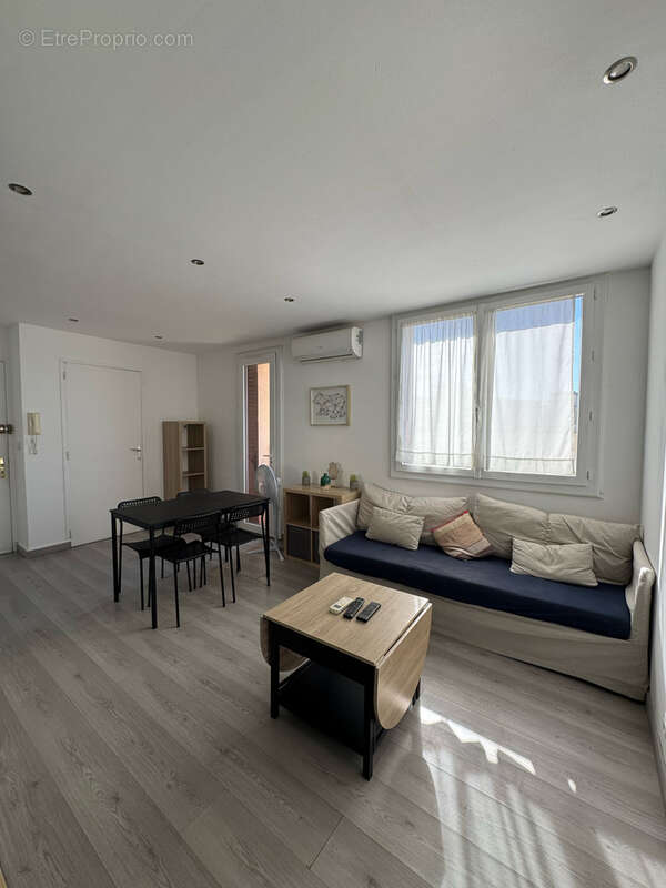 Toulon - Castigneau - Appartement de type 4 en parfait état - photo 4