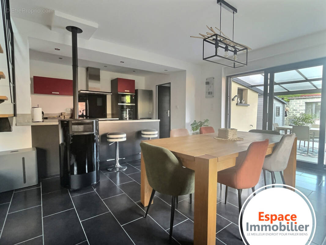 Maison à WAVRECHAIN-SOUS-FAULX