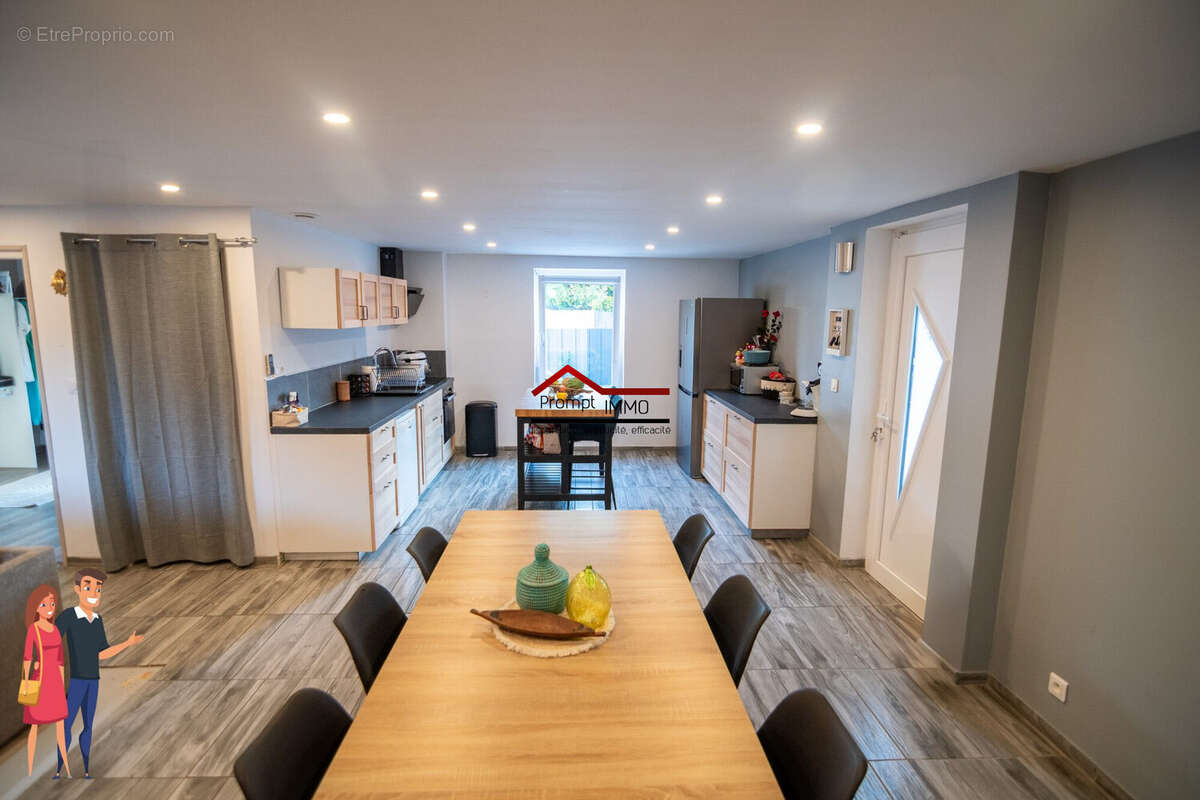 Maison à PONT-DE-ROIDE