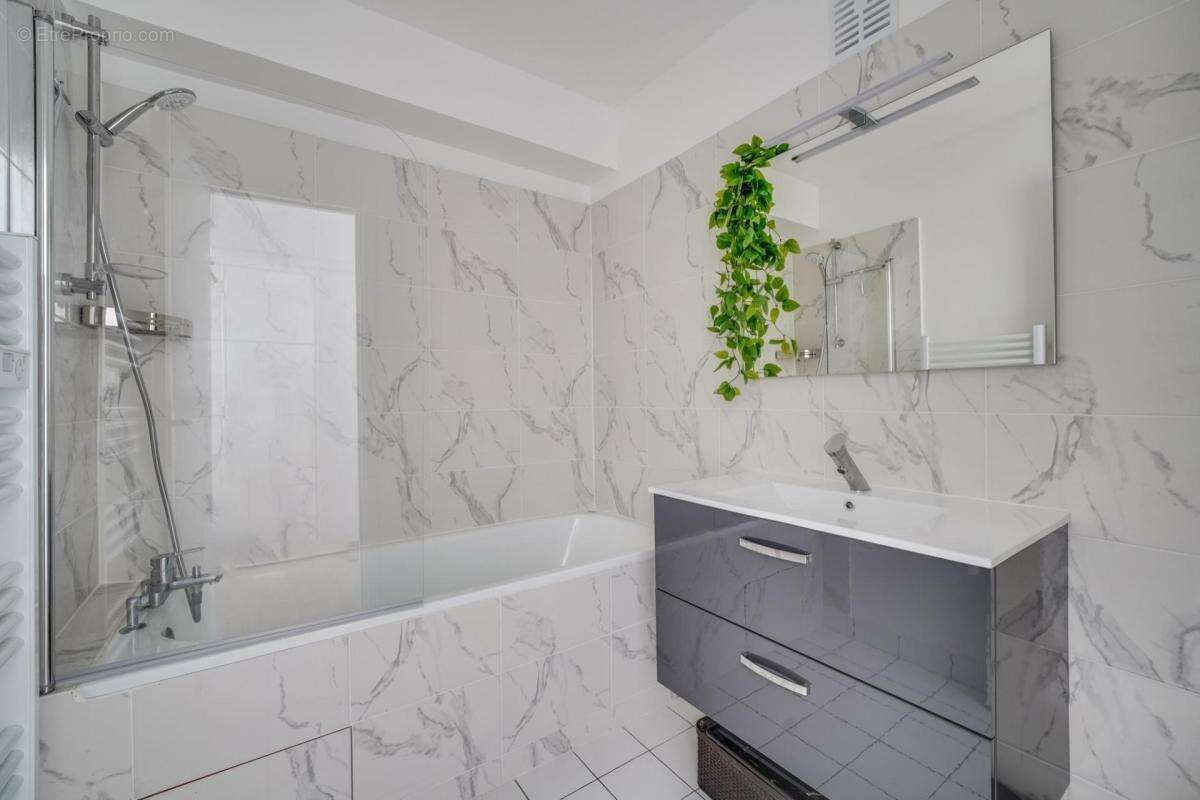 Appartement à SAINT-CLOUD