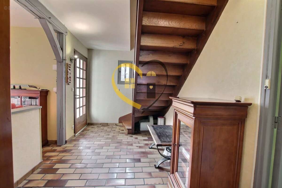 Maison à TRAINOU