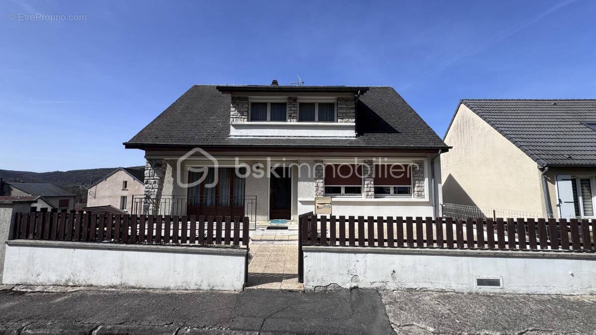 Maison à NOUZONVILLE