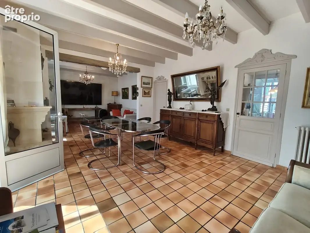 Maison 7 pièces 155 m² à vendre à Chenac-Saint-Seurin-D'uzet (17120) - photo 6